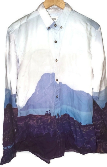 Vanishing Elephant Other - "Man Of The Woods" Button Down Shirt Medium